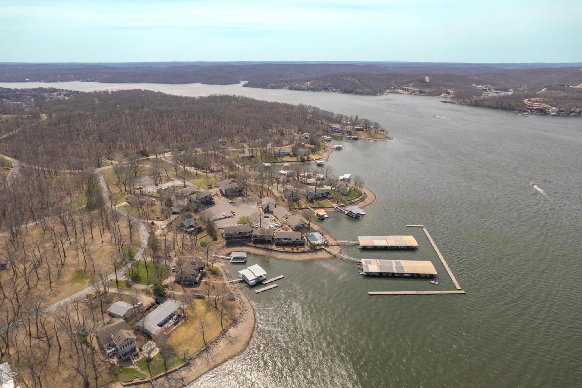 Weston Point Osage Beach Exterior foto